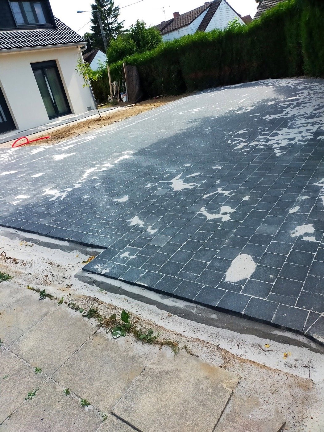 Terrasse en dalles anthracite, EMS Pavage